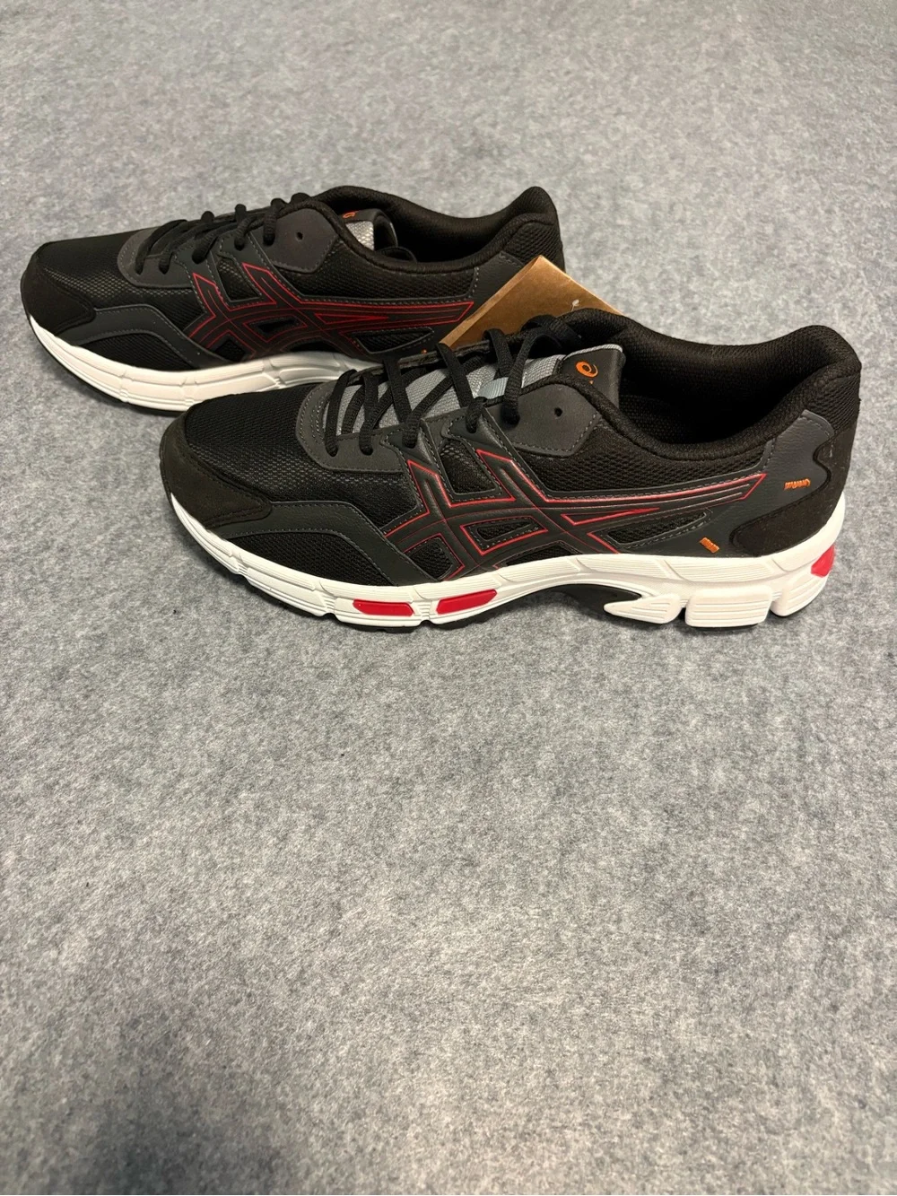 Asics Men’s Gel Jog Mens Sz 9.5 Black Athletic Shoes with Red Accents